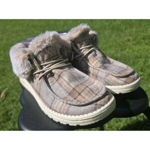 Hey Dude Britt Shoes Womens 7 Casual Sneakers Fur Lined Lace Up Plaid Brown